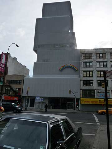 Bowery_New_Museum_SM.jpg