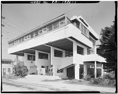 Lovell beach house by Schindler