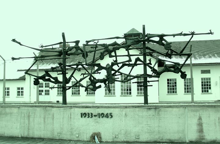 Sculpture_-_Dachau_sm.jpg