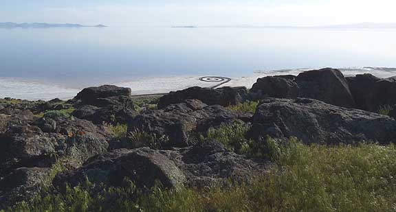 Spiral_Jetty_environs2.jpg